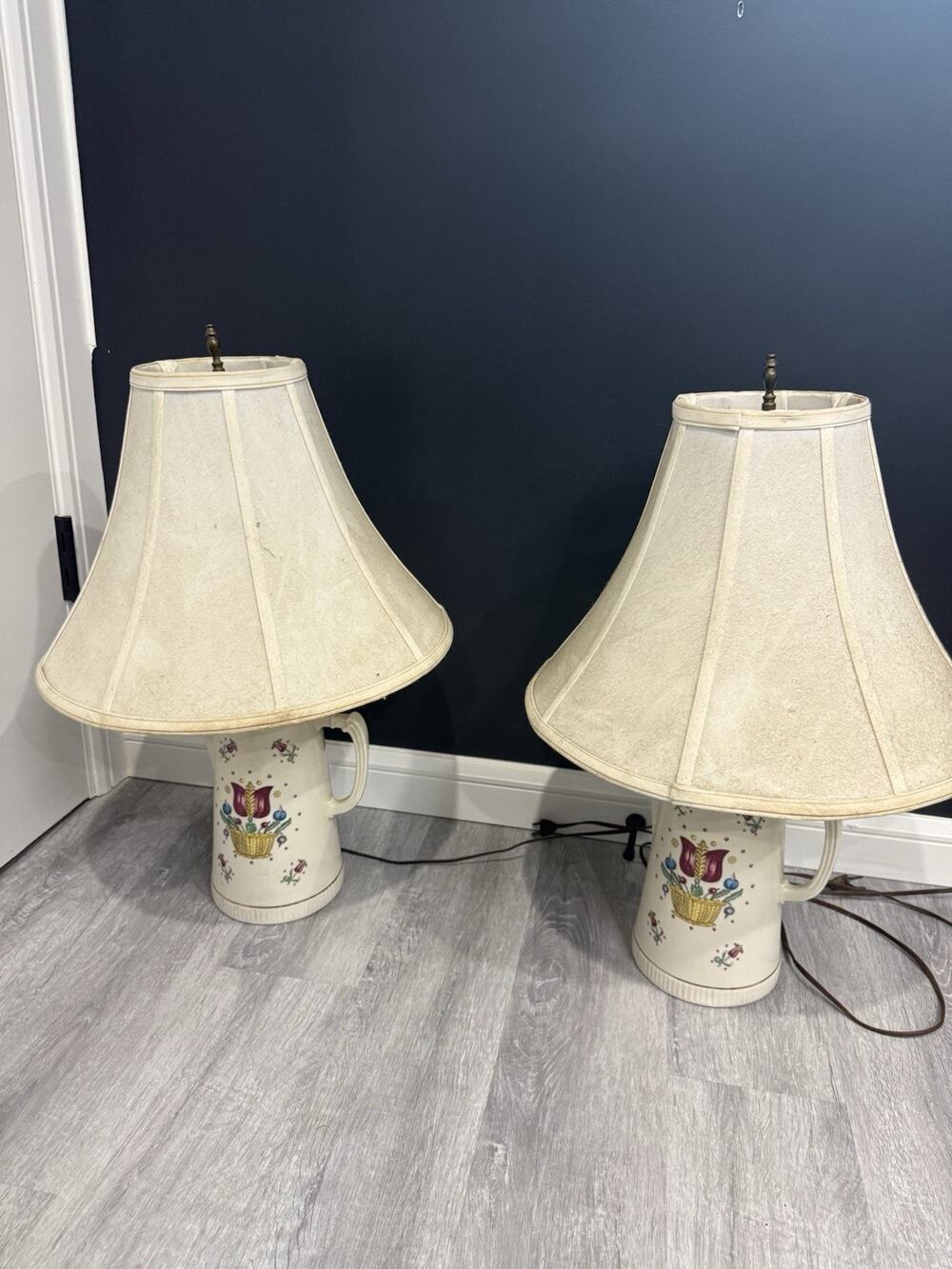Vintage Pair Of International Heartland Ceramic Pitcher Table Lamps Working!